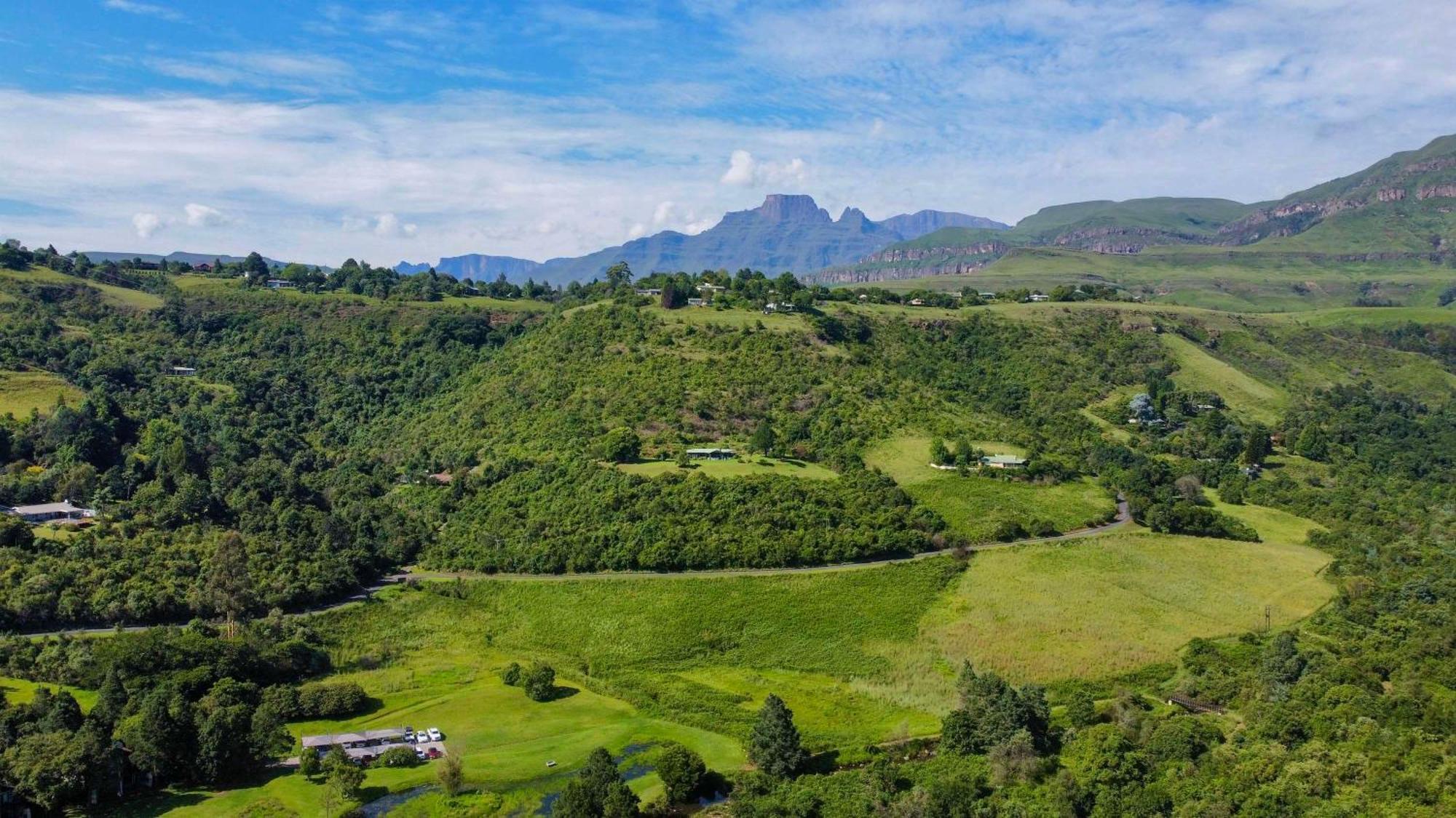 Drakensberg Sun Resort Cathkin Park Buitenkant foto